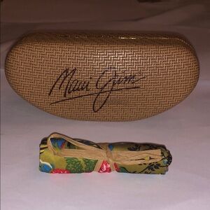 Maui Jim Sunglasses Case with Cloth